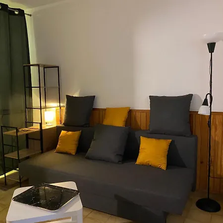 Διαμέρισμα Climatise Avec Parking